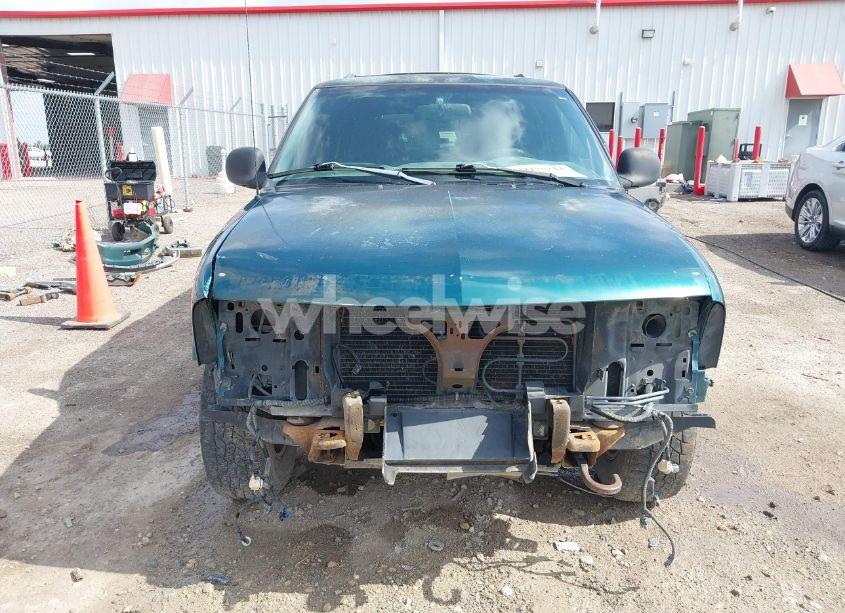 Photo 13 of 1998 Chevrolet Blazer LS (VIN 1GNDT13W7W2219654)