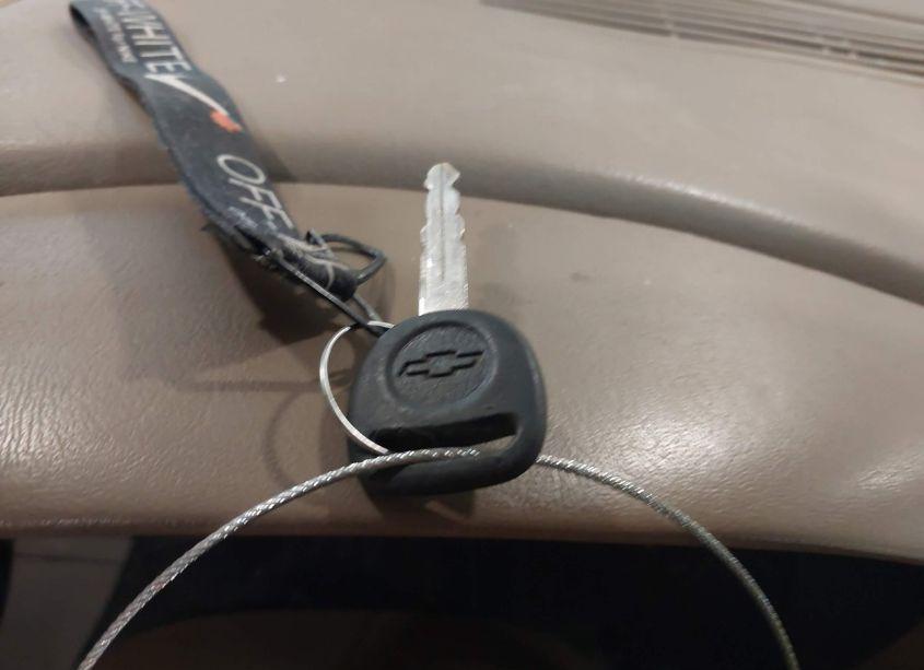 Photo 11 of 2000 Chevrolet Blazer LS (VIN 1GNDT13W7YK164884)