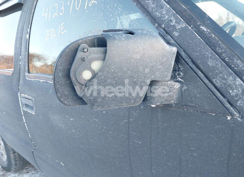 Photo 13 of 2001 Chevrolet Blazer LS (VIN 1GNDT13W812169484)