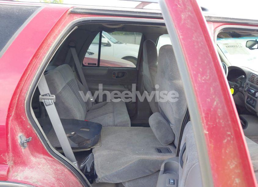 Photo 8 of 1998 Chevrolet Blazer LS (VIN 1GNDT13W8WK114850)