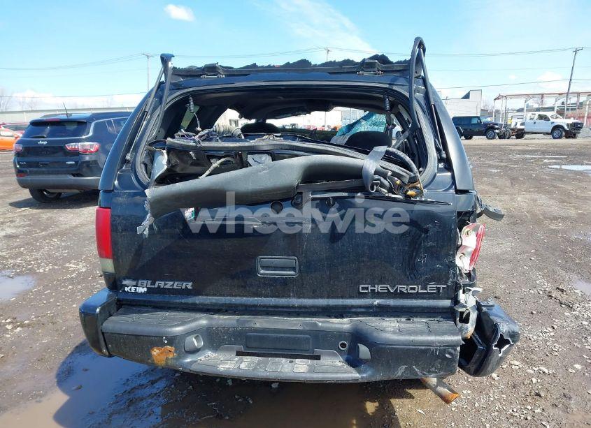 Photo 15 of 2000 Chevrolet Blazer LT (VIN 1GNDT13W8Y2280580)