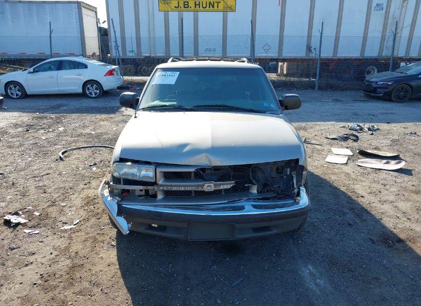 Photo 13 of 2001 Chevrolet Blazer LT (VIN 1GNDT13W91K244709)