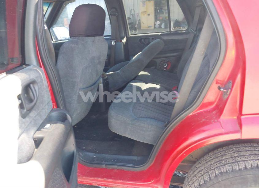 Photo 8 of 2000 Chevrolet Blazer LS (VIN 1GNDT13W9Y2253081)