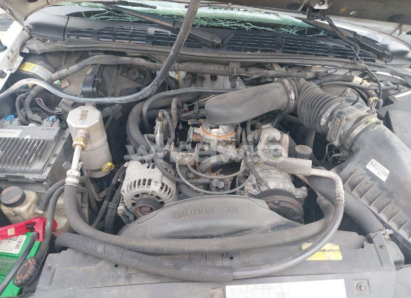 Photo 10 of 2000 Chevrolet Blazer LT (VIN 1GNDT13W9Y2361409)