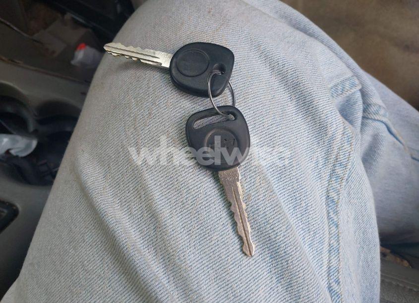 Photo 11 of 2000 Chevrolet Blazer LT (VIN 1GNDT13W9Y2361409)