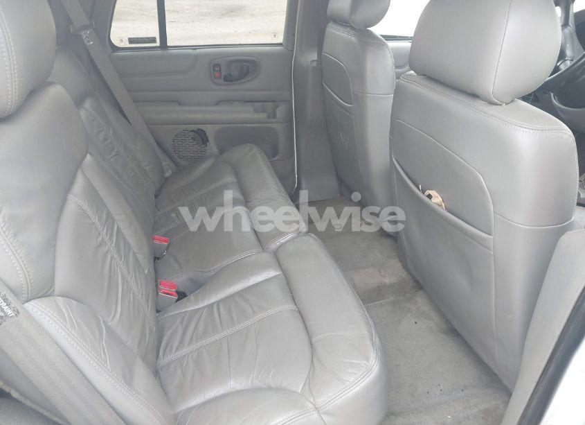 Photo 8 of 2000 Chevrolet Blazer LT (VIN 1GNDT13W9Y2361409)