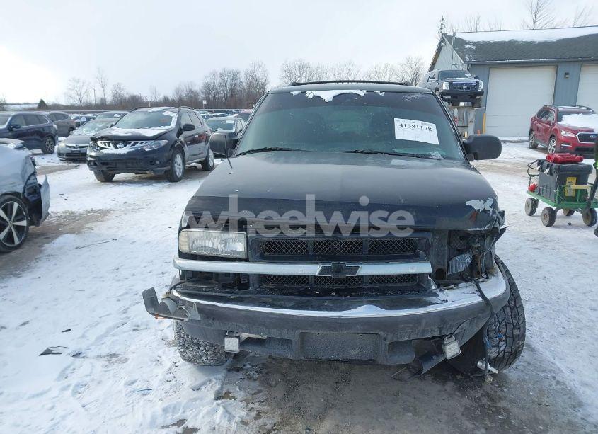 Photo 12 of 2000 Chevrolet Blazer LS (VIN 1GNDT13W9YK230447)