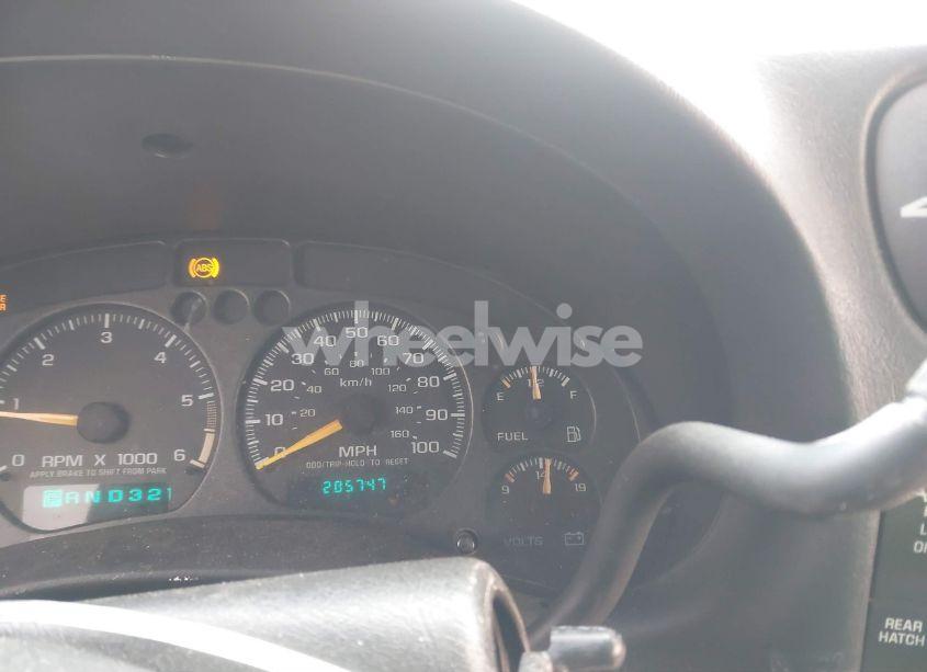Photo 15 of 2000 Chevrolet Blazer LS (VIN 1GNDT13W9YK230447)