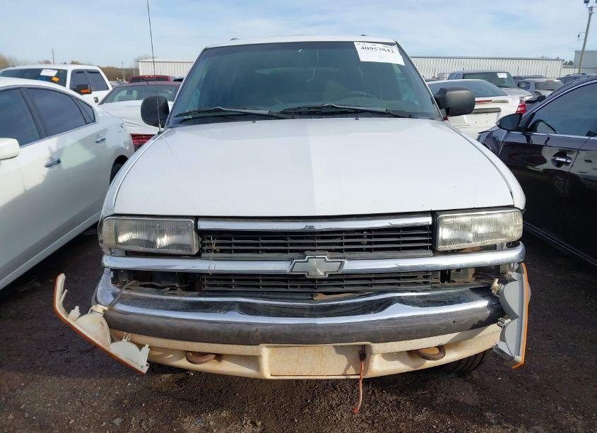 Photo 12 of 1998 Chevrolet Blazer LS (VIN 1GNDT13WXWK172328)