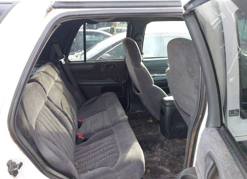 Photo 8 of 1998 Chevrolet Blazer LS (VIN 1GNDT13WXWK172328)