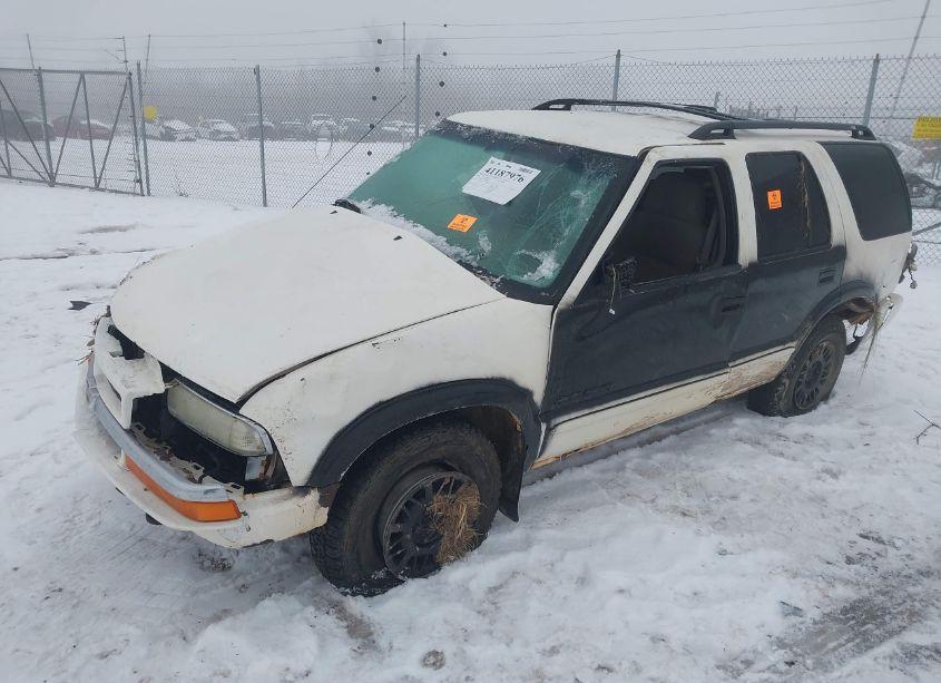 Photo 2 of 2004 Chevrolet Blazer LS (VIN 1GNDT13X04K166804)