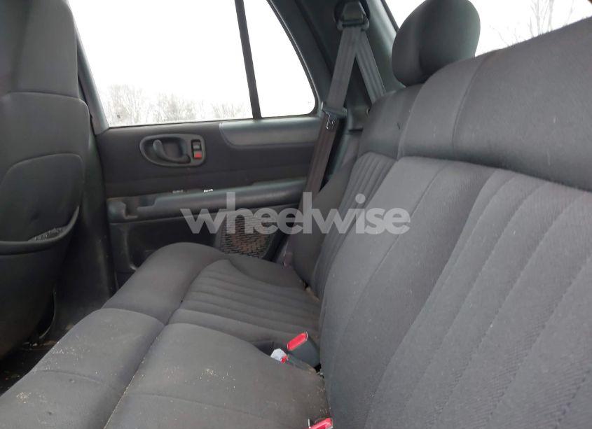Photo 8 of 2003 Chevrolet Blazer LS (VIN 1GNDT13X13K171573)