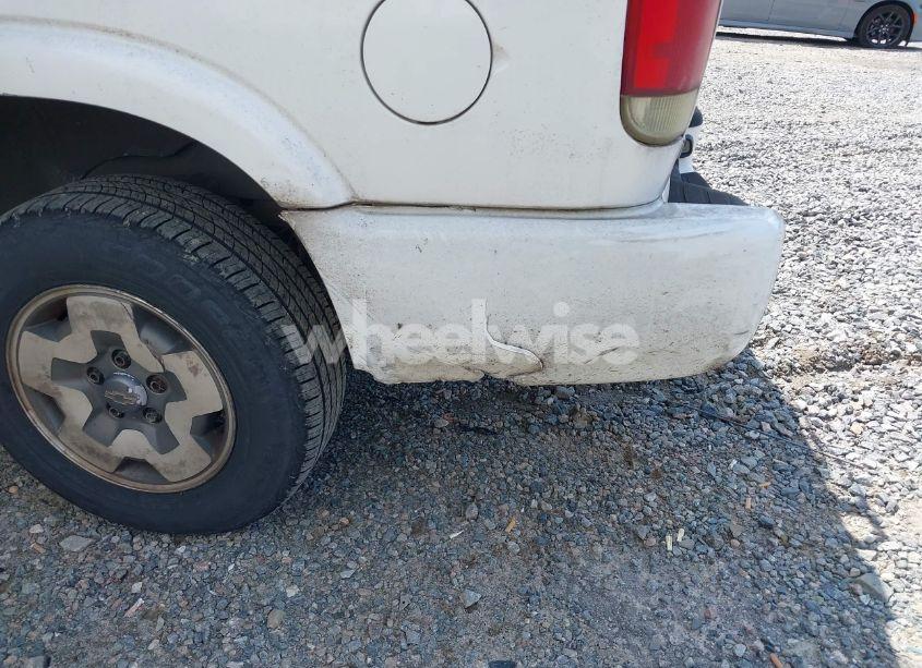 Photo 6 of 2003 Chevrolet Blazer LS (VIN 1GNDT13X33K150515)