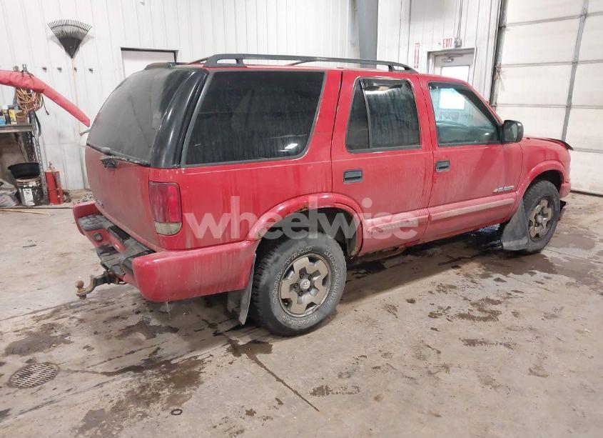Photo 4 of 2004 Chevrolet Blazer LS (VIN 1GNDT13X34K157353)