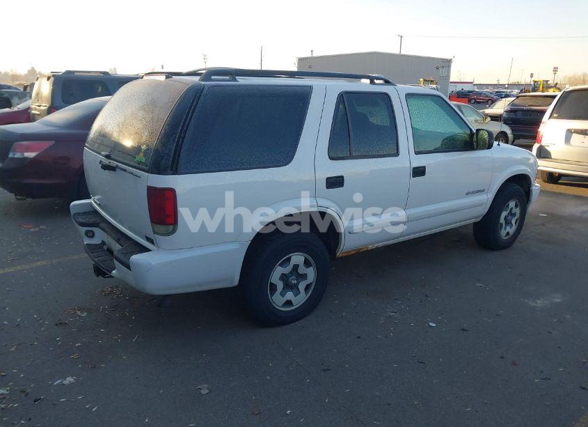 Photo 4 of 2004 Chevrolet Blazer LS (VIN 1GNDT13X34K161001)