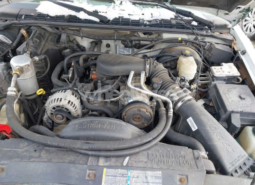 Photo 10 of 2004 Chevrolet Blazer LS (VIN 1GNDT13X34K161869)