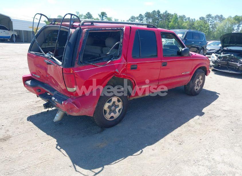 Photo 4 of 2004 Chevrolet Blazer LS (VIN 1GNDT13X44K113359)