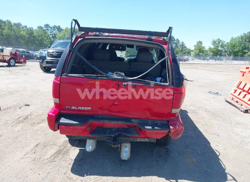 Photo 6 of 2004 Chevrolet Blazer LS (VIN 1GNDT13X44K113359)