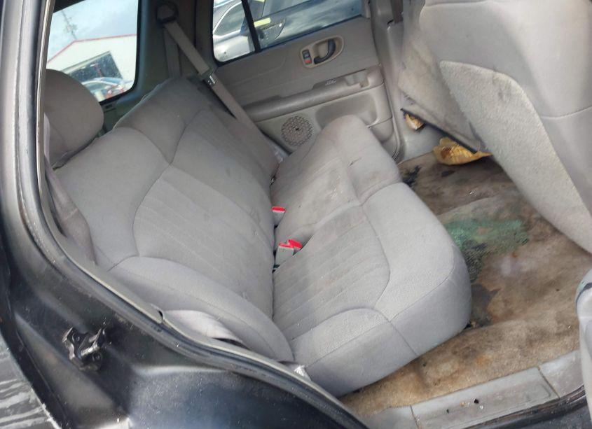 Photo 8 of 2004 Chevrolet Blazer LS (VIN 1GNDT13X44K119131)