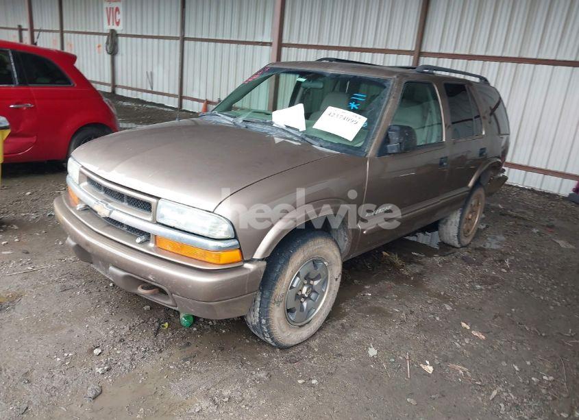 Photo 2 of 2004 Chevrolet Blazer LS (VIN 1GNDT13X54K159900)