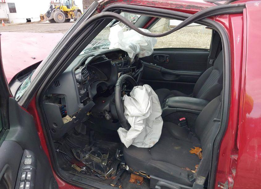 Photo 5 of 2004 Chevrolet Blazer LS (VIN 1GNDT13X64K108714)