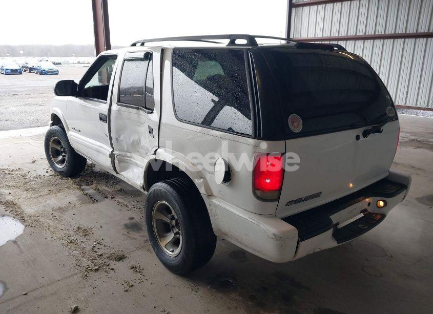 Photo 3 of 2004 Chevrolet Blazer LS (VIN 1GNDT13X64K129093)