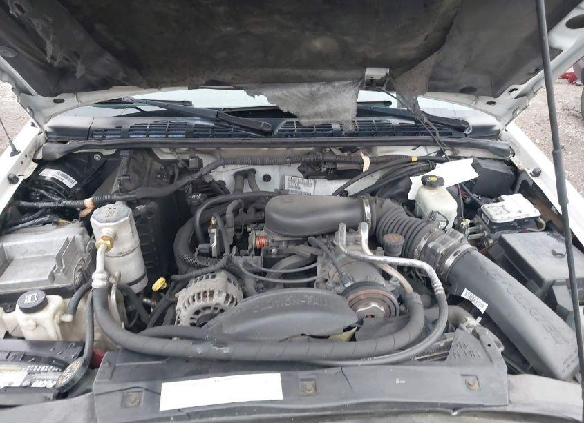 Photo 10 of 2004 Chevrolet Blazer LS (VIN 1GNDT13X64K155645)