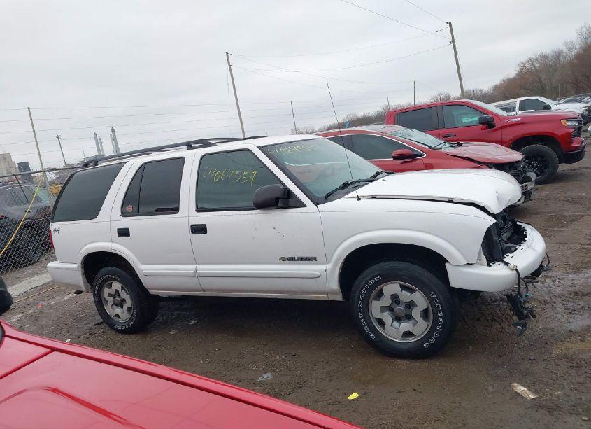Photo 13 of 2004 Chevrolet Blazer LS (VIN 1GNDT13X64K155645)
