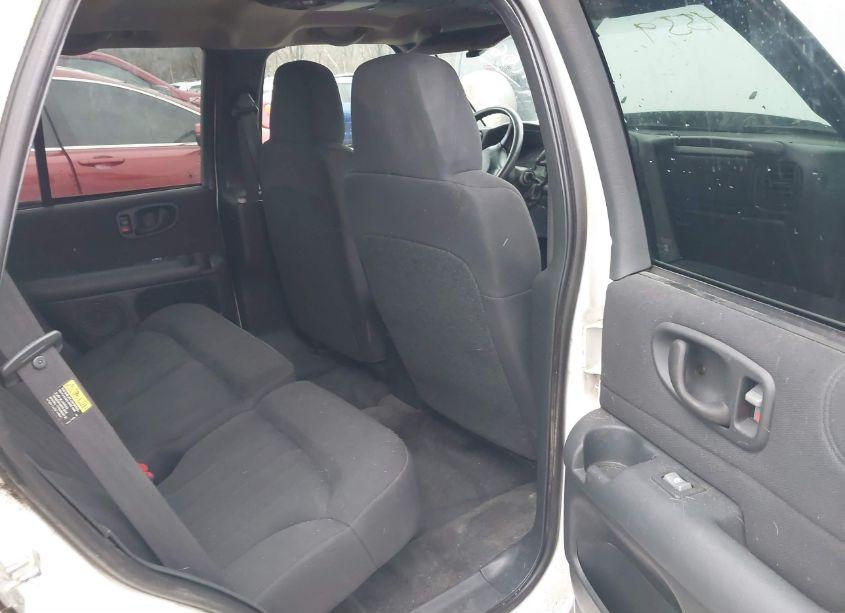 Photo 8 of 2004 Chevrolet Blazer LS (VIN 1GNDT13X64K155645)
