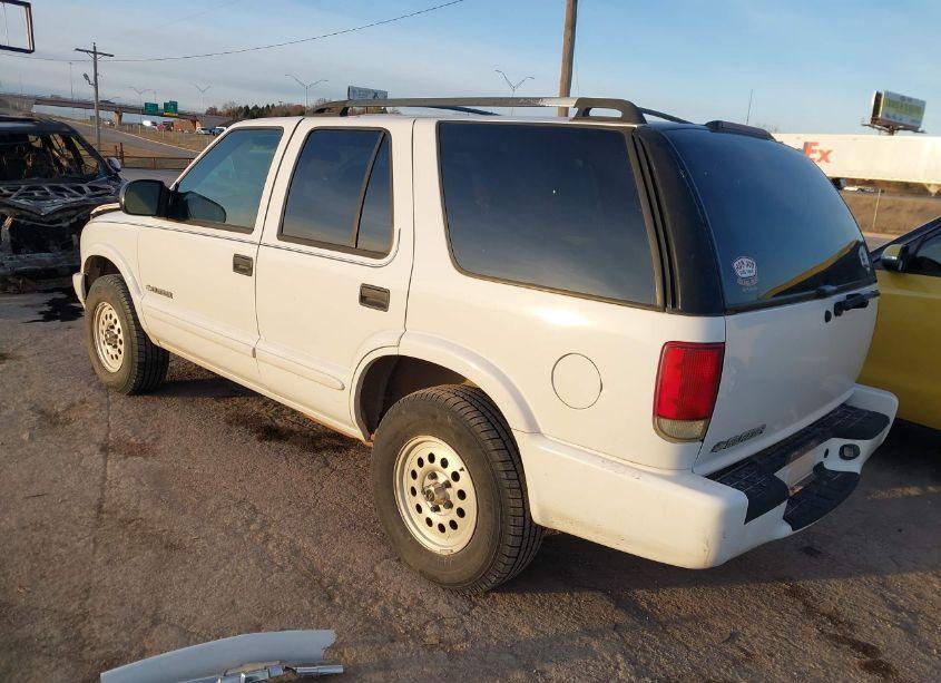 Photo 3 of 2004 Chevrolet Blazer LS (VIN 1GNDT13X74K130625)