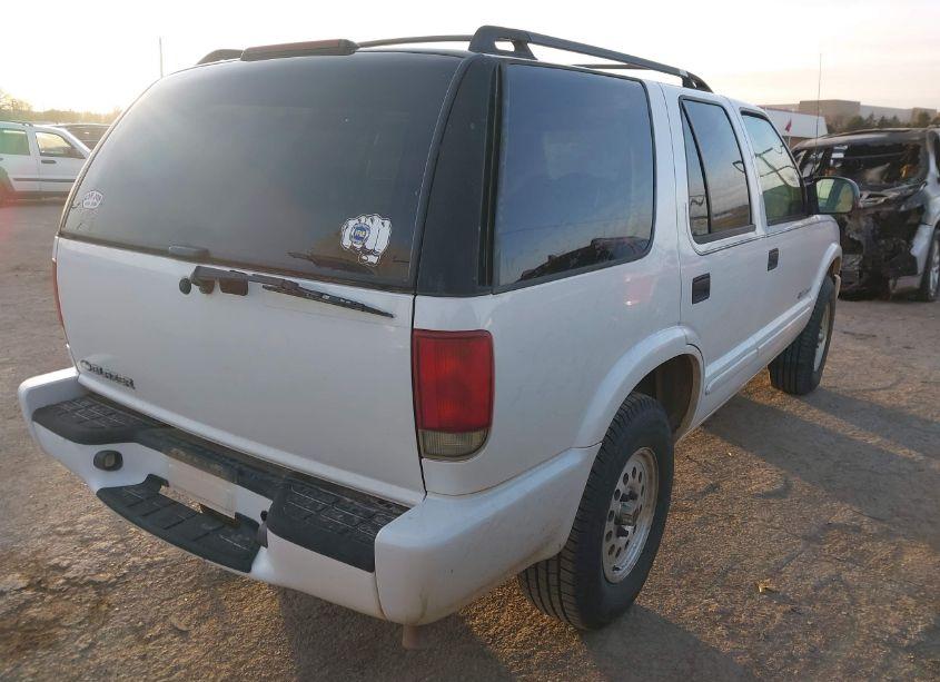 Photo 4 of 2004 Chevrolet Blazer LS (VIN 1GNDT13X74K130625)