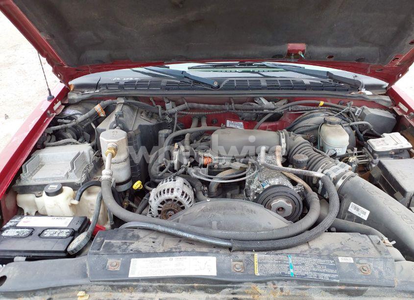 Photo 10 of 2004 Chevrolet Blazer LS (VIN 1GNDT13X74K144752)