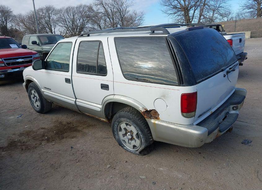 Photo 3 of 2004 Chevrolet Blazer LS (VIN 1GNDT13X74K162006)