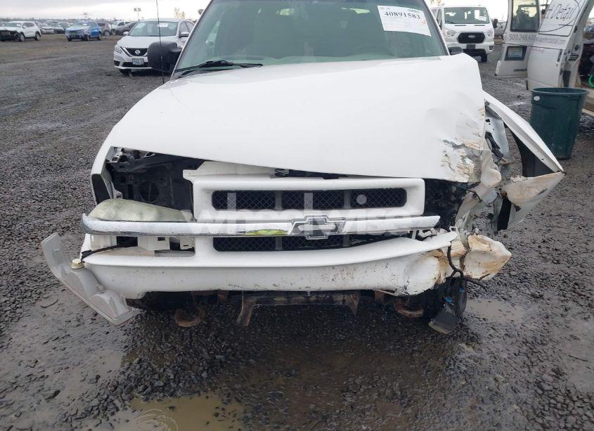 Photo 6 of 2004 Chevrolet Blazer LS (VIN 1GNDT13X84K154089)