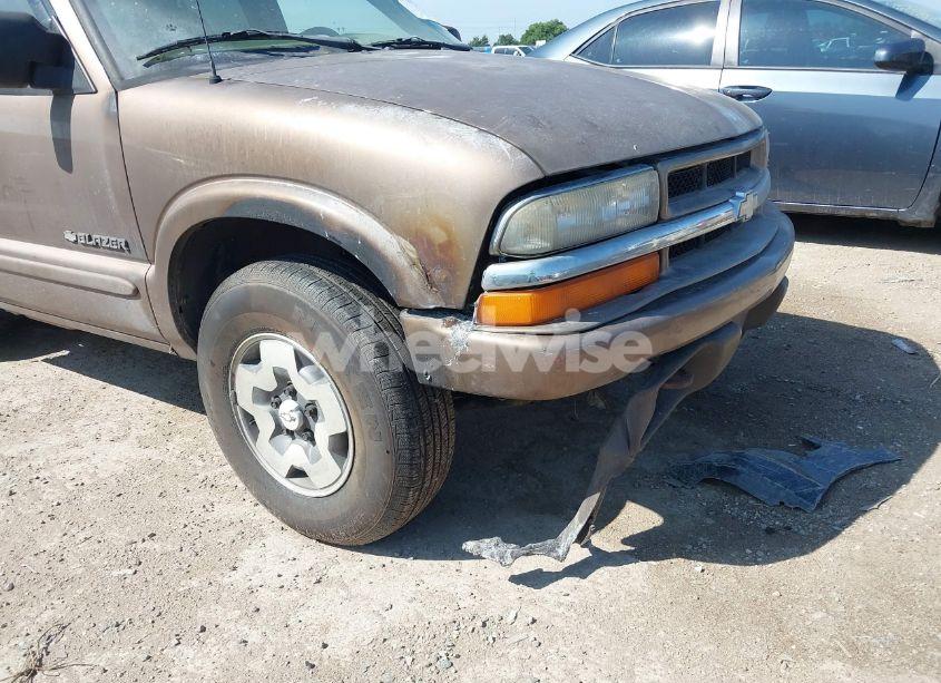 Photo 6 of 2003 Chevrolet Blazer LS (VIN 1GNDT13X93K114215)