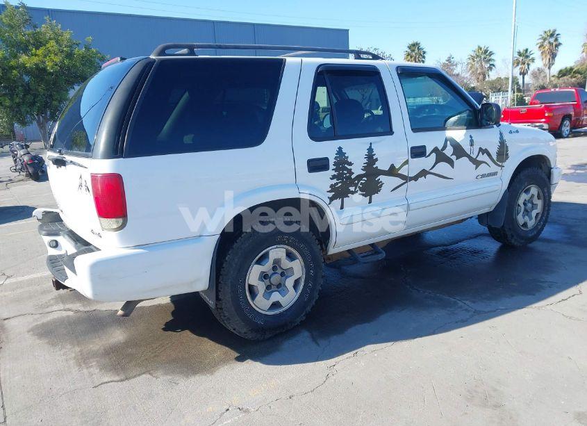 Photo 4 of 2004 Chevrolet Blazer LS (VIN 1GNDT13X94K132568)