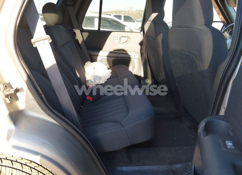 Photo 8 of 2004 Chevrolet Blazer LS (VIN 1GNDT13XX4K101989)