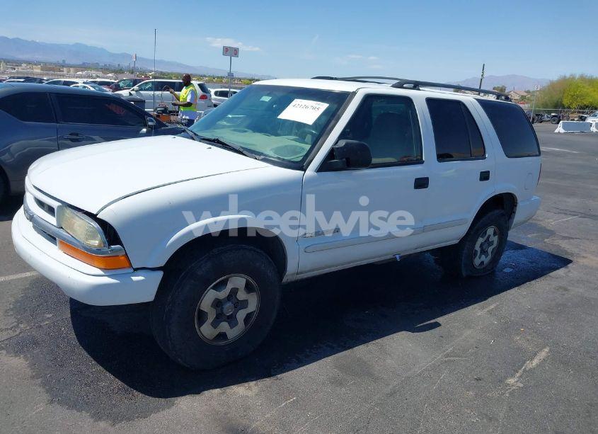 Photo 12 of 2004 Chevrolet Blazer LS (VIN 1GNDT13XX4K139559)