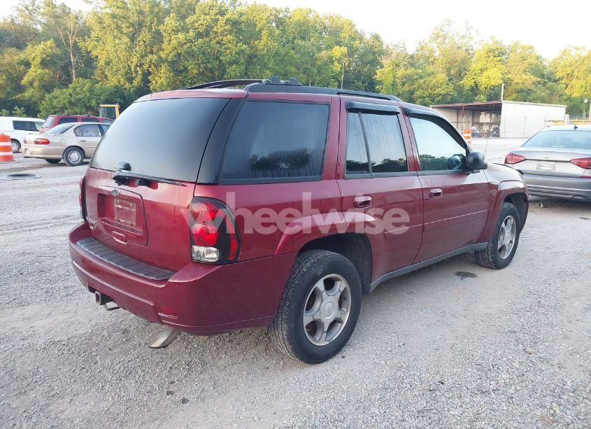 Photo 4 of 2009 Chevrolet Trailblazer LT (VIN 1GNDT33S492129374)