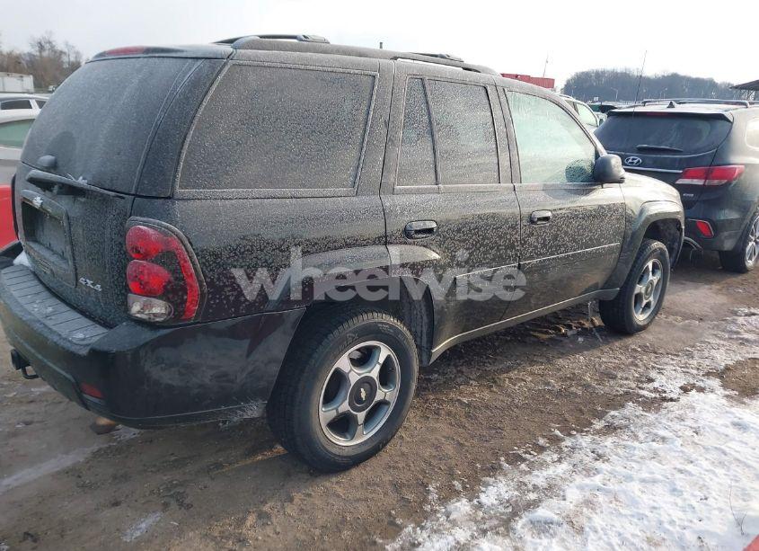 Photo 4 of 2009 Chevrolet Trailblazer LT (VIN 1GNDT33S992131878)