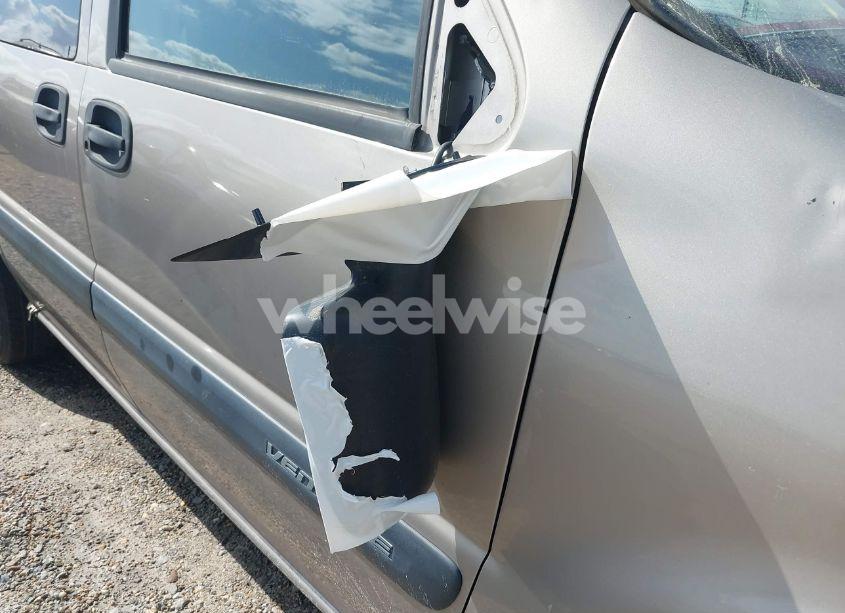 Photo 6 of 1999 Chevrolet Venture (VIN 1GNDU03E0XD200545)