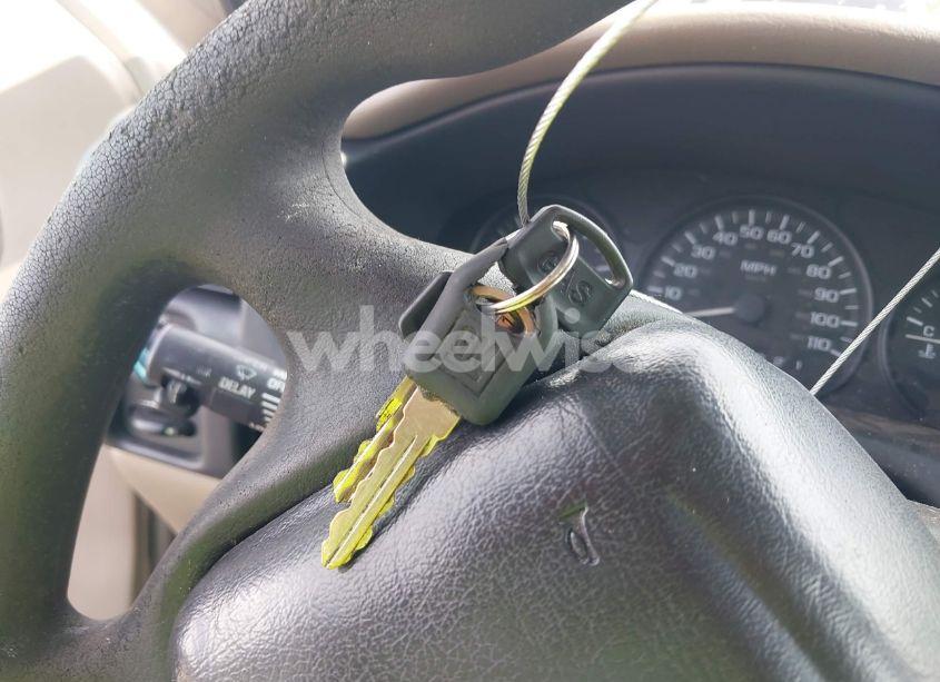 Photo 11 of 2000 Chevrolet Venture LS (VIN 1GNDU03E9YD353751)