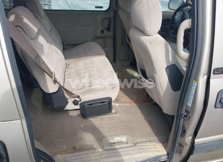 Photo 8 of 2000 Chevrolet Venture LS (VIN 1GNDU03E9YD353751)