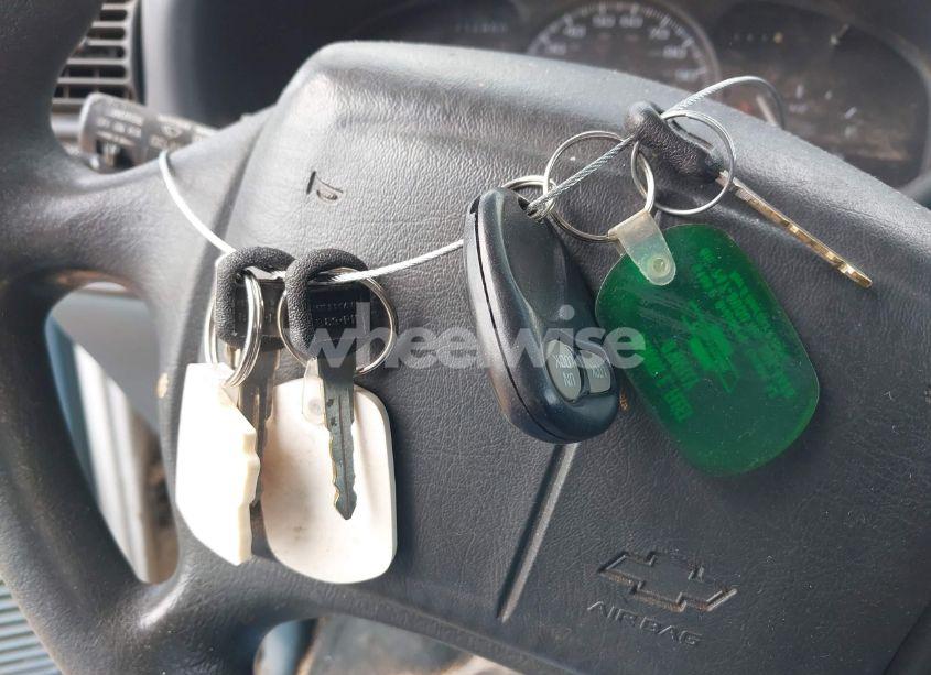 Photo 11 of 1997 Chevrolet Venture (VIN 1GNDU06E1VD238231)