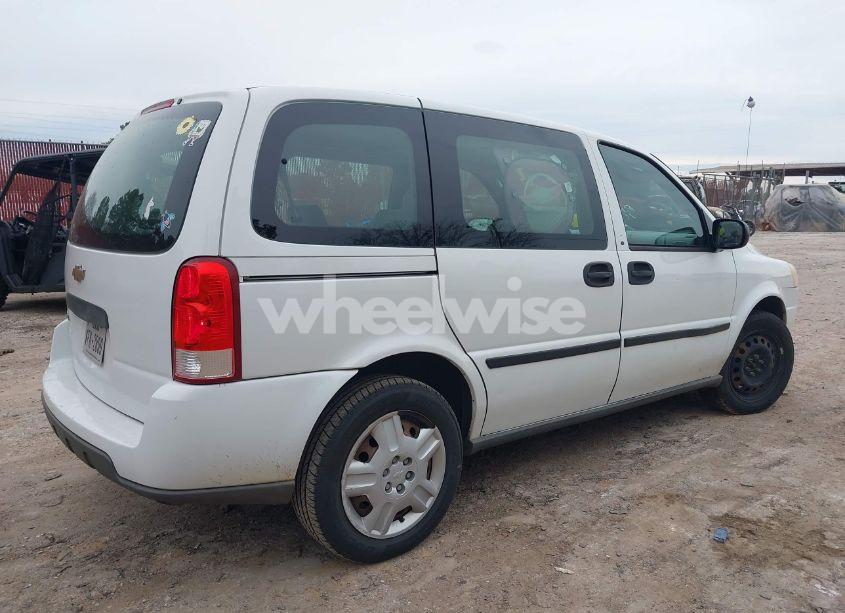 Photo 4 of 2006 Chevrolet Uplander LS (VIN 1GNDU23L96D194172)