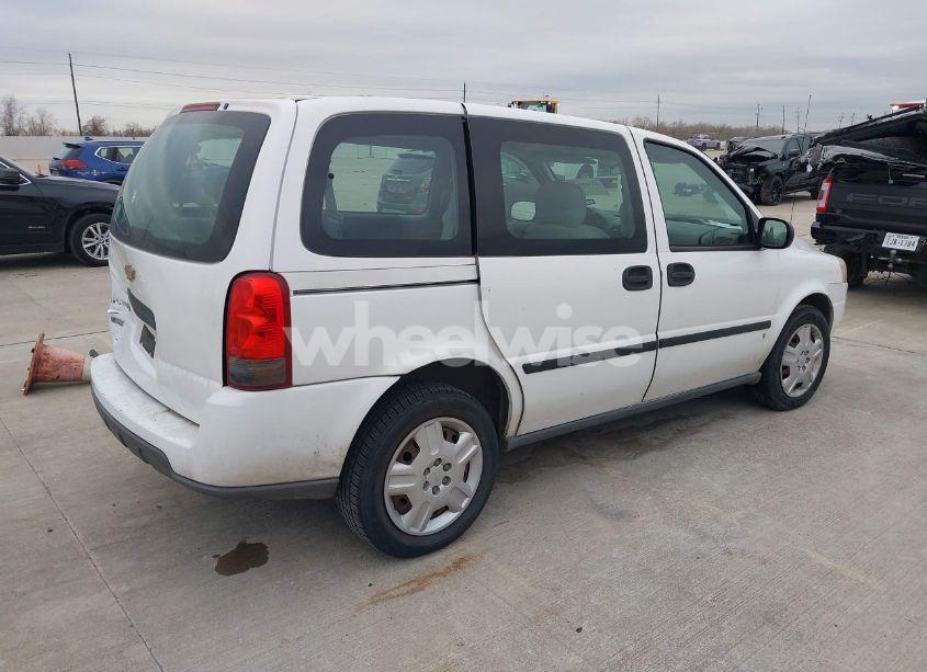 Photo 4 of 2008 Chevrolet Uplander LS (VIN 1GNDU23W18D206893)