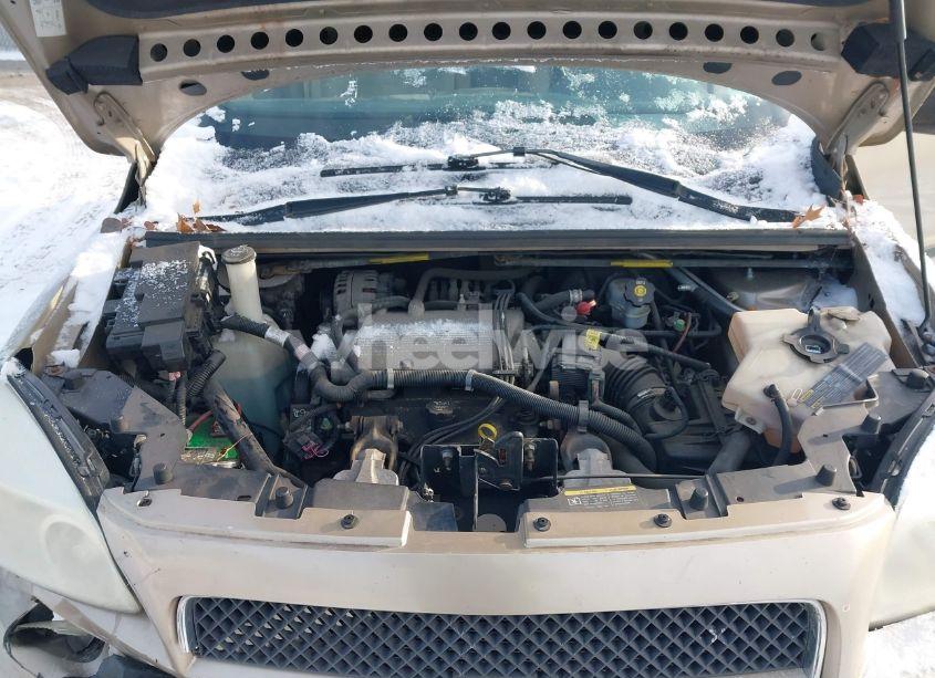 Photo 10 of 2005 Chevrolet Uplander (VIN 1GNDV03L65D206827)