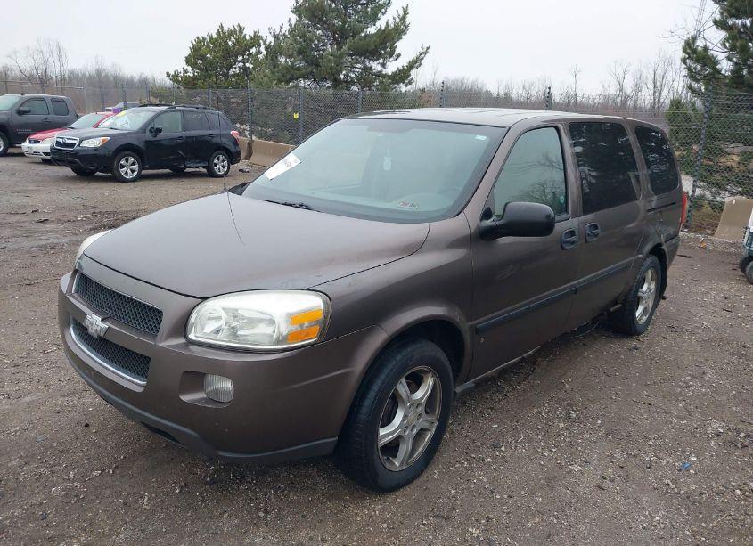 Photo 2 of 2008 Chevrolet Uplander LS (VIN 1GNDV23108D160992)