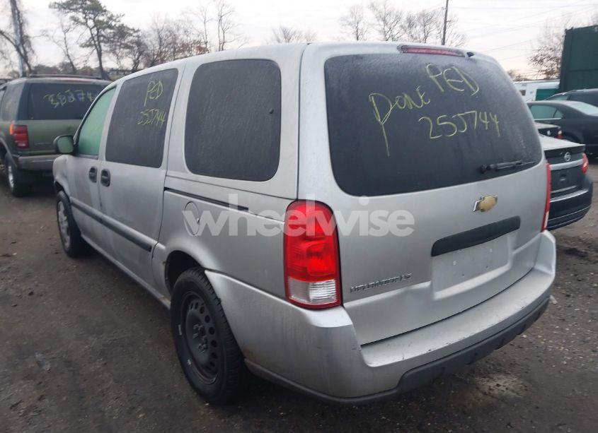 Photo 3 of 2007 Chevrolet Uplander LS (VIN 1GNDV23117D173040)