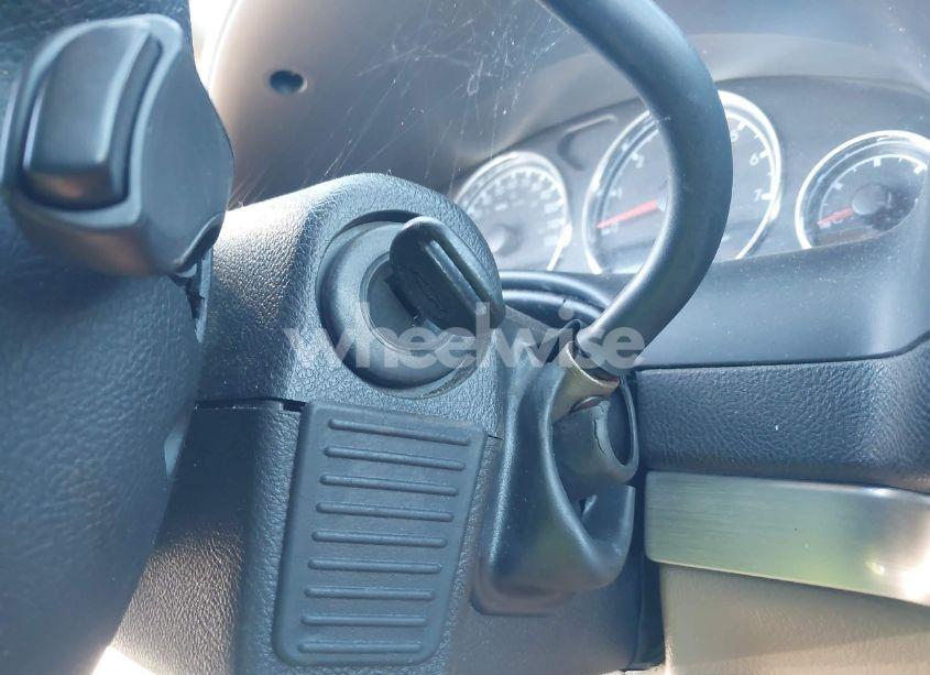 Photo 11 of 2008 Chevrolet Uplander LS (VIN 1GNDV23118D187215)